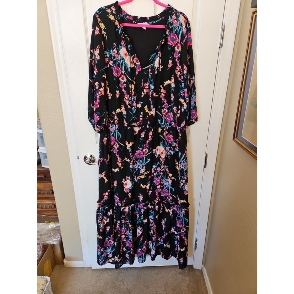Boutique Tiered Prairie Maxi Dress Floral V-Neck Elastic Waist Lined, Plus 3X
